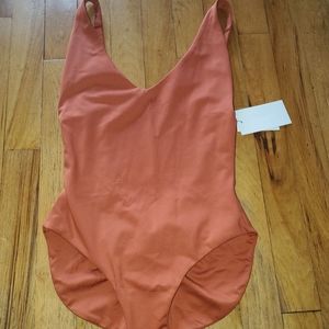 Londre Bodywear Minimalist Swimsuit